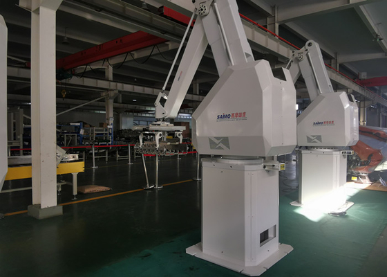 4 brazo del robot de AXIS que empalieta 130kgs amistoso en sector de los productos alimenticios y de las bebidas