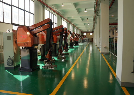 4 robot de amontonamiento ahorro de energía de Palletizer del bolso del PLC 50kg de las hachas para el bolso de alimentaciones