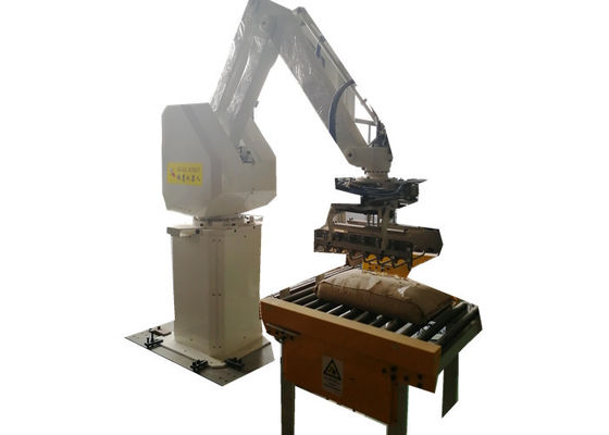 Grano programable de 6 hachas y brazo del robot del aceite que empalieta